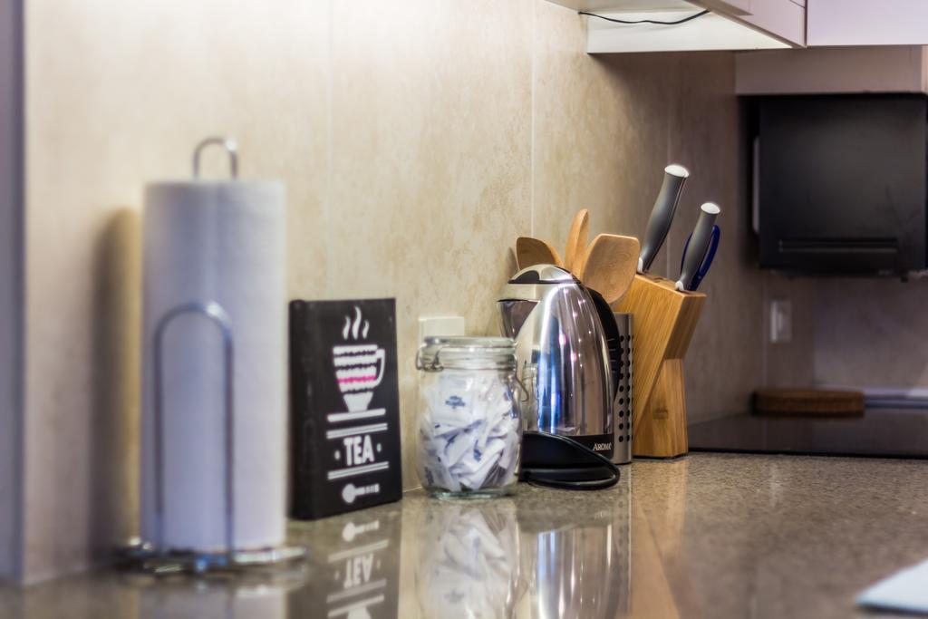 Fantastic Philly Fully Furnished Apartments Apartment