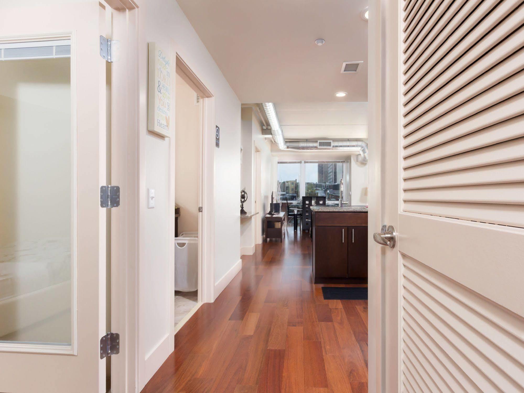 Fantastic Philly Fully Furnished Apartments Apartment